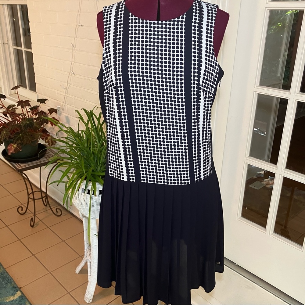 Tommy Hilfiger Black & White Drop Waist Dress - Size 10 NWOT